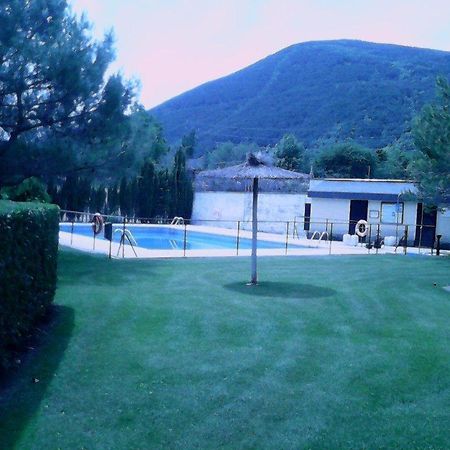 Apartamento Valles Blancos 3-6 Biescas  Eksteriør bilde